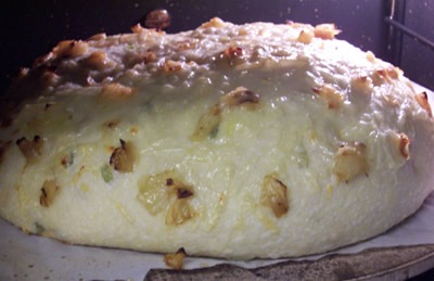 [bba-roasted-onion-cheese-miche 024[4].jpg]