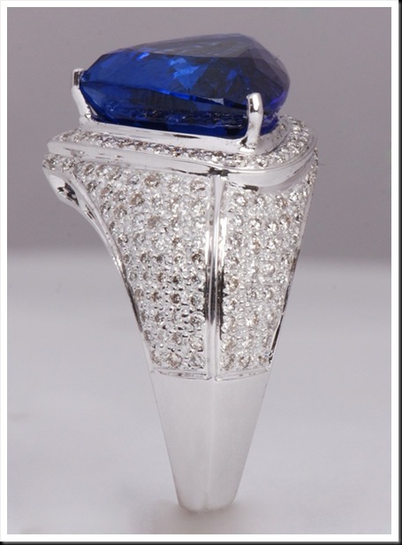 Tanzanite-Ring