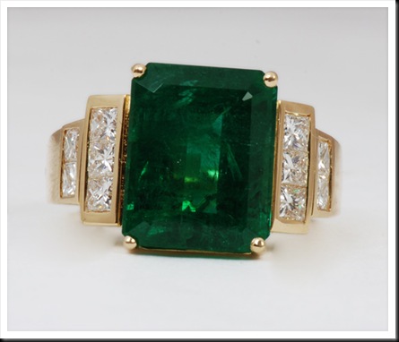 Emerald Ring Em