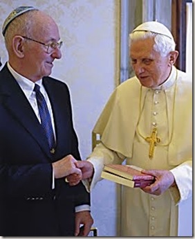 Benedicto XVI con el Rabino Neusner