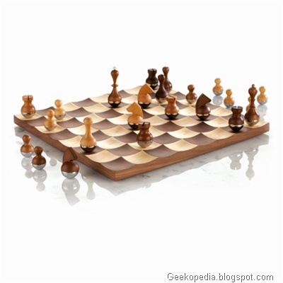 [wobble chess set[2].jpg]