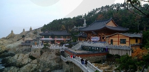 [Busan Haedong Yonggungsa Temple 01[3].jpg]