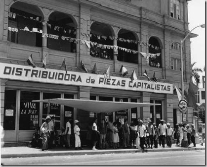 Local donde se adquirían productos de procedencia foránea