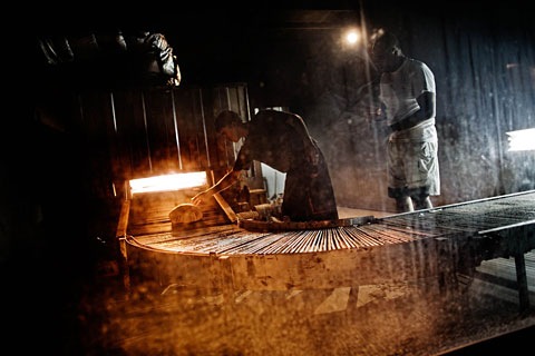 [sriimg20090506_10664468_0[2].jpg]