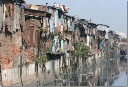 267565-Dharavi-Slum-Mumbai-0