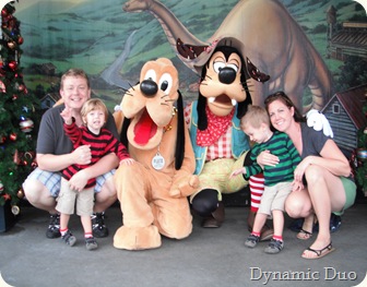 family with pluto and goofy
