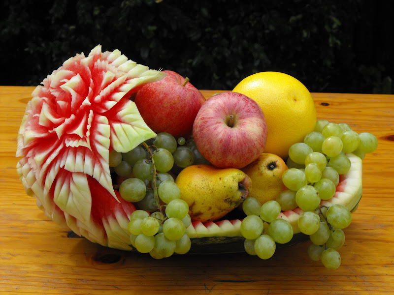 corbeille de fruits sculptée