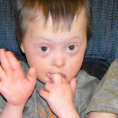 [DSCF2047_face2[3].jpg]