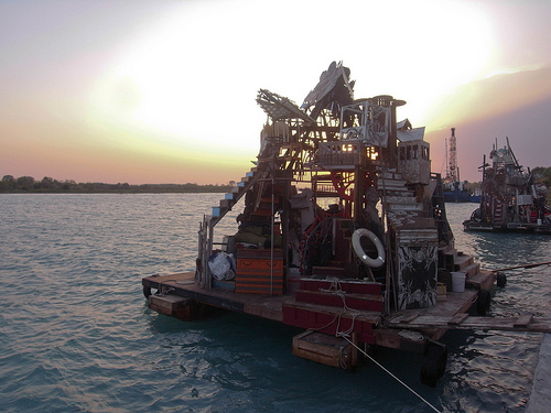 The Swimming Cities of Serenissima by Tod Seelie