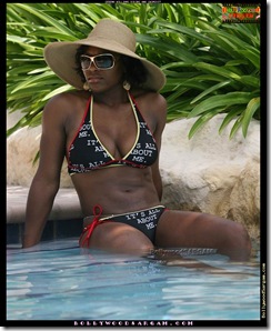 Serena_Williams_Bikini_And_Swimsuit_BollywoodSargam_hot_715399
