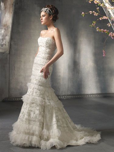 Lazaro ; Top Strapless Wedding Dress Designer Bridal Gown