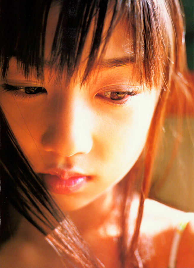 [Yuko Ogura-g034.jpg]