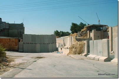 Bethlehem Rachel's Tomb approach, tb092204912b