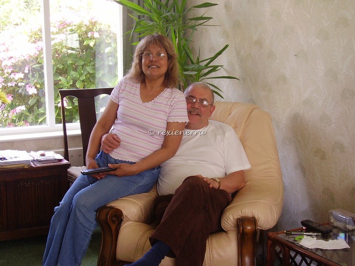[aunty joice and uncle gerry[35].jpg]