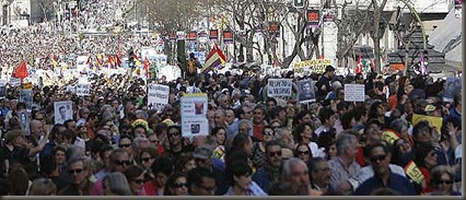 Manifestacion_apoyo_juez_Garzon_Madrid