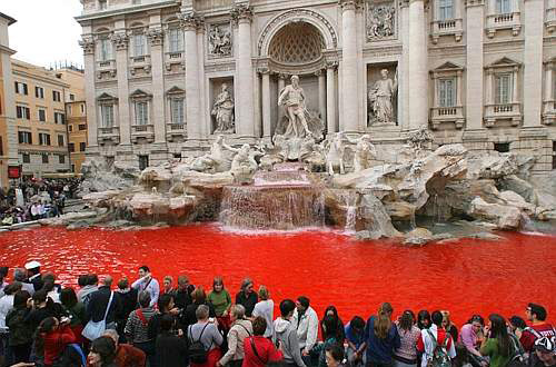 Fontana di Trevi in Red
