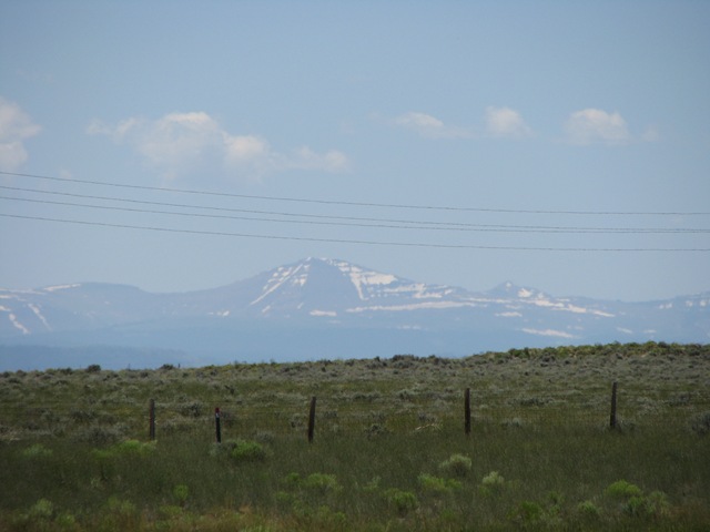[1564 Snow Capped Mountains from Lincoln Highway west of Little America WY[2].jpg]