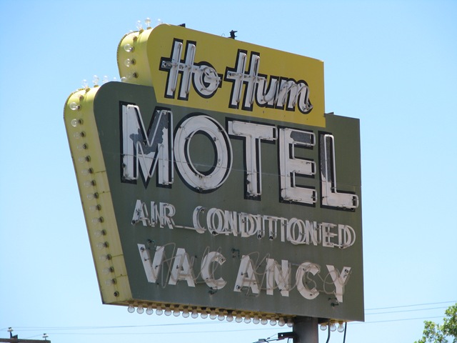 [2567 Ho Hum Motel Reno NV[2].jpg]