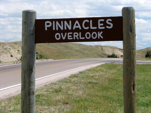[6638 Pinnacles Overlook Badlands National Park SD[2].jpg]
