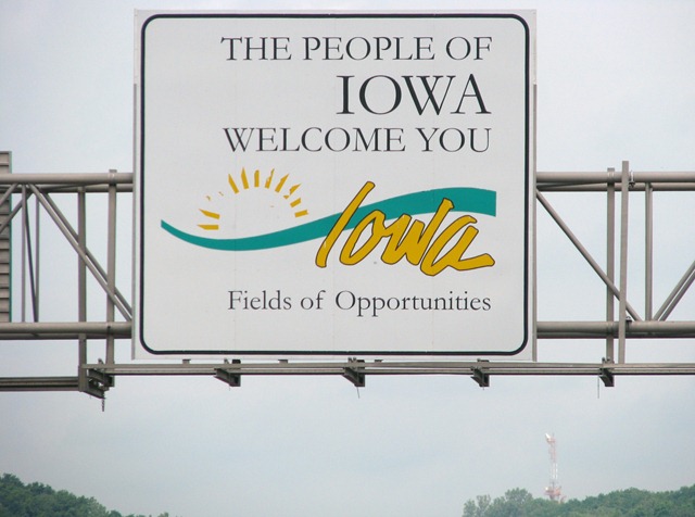 [8383 I-280 Welcome to Iowa[2].jpg]