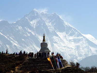 Everest - Stupa in honor of Tenzing Norgay
