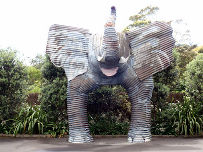 Statue of Elephant Welcomes Visitors to the Auckland Zoo