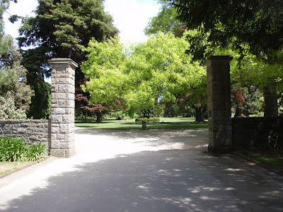 Another entrance to the gardens