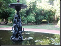 Botanical Garden - Fountain closer