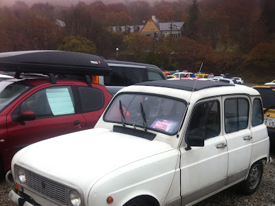 コレクション ルノーキャトル ビーチ ボーイズ 車 127611