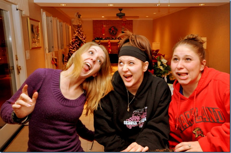 Erica, Jenna, & Kaset -- Silly Faces Christmas 2009  DSC_0255