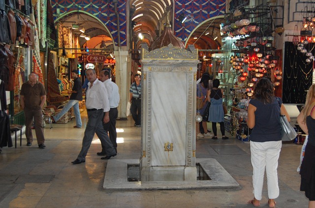 [Turkia 2009 - Estambul  -Gran Bazar    433[2].jpg]