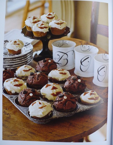 [cupcakes[3].jpg]