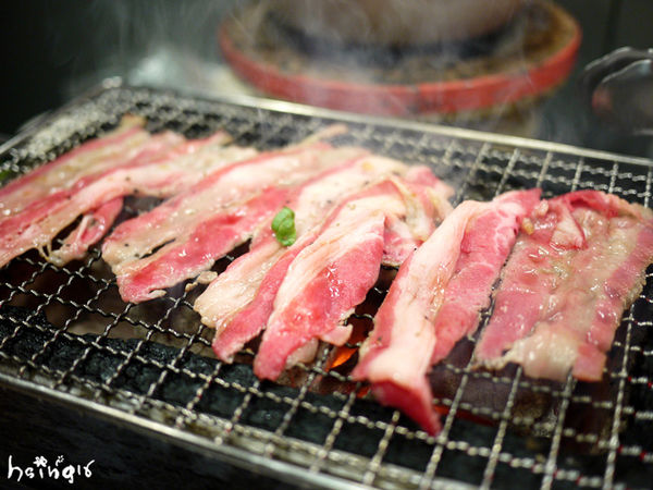 【食記】台北*大安。春喜炭火燒肉*燒烤吃到飽 海鮮蟹鍋 牛舌吃到飽 烤鴕鳥肉 純炭火燒烤 燒肉火鍋吃到飽 大安站 科技大樓站 復興南路 文湖線