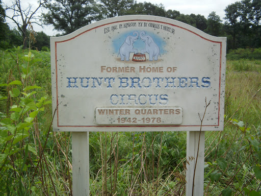 Hunt Brothers Circus