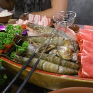 火鍋世家(台北德惠店)