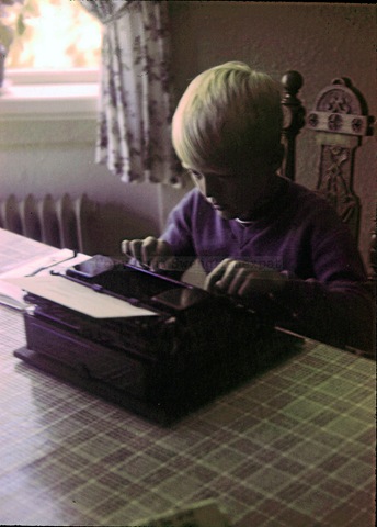 [Typewriter cr[5].jpg]