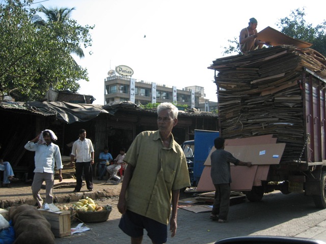 [Mumbai 006[4].jpg]