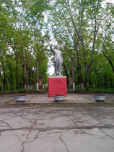 Памятник Ленину на Кутузова