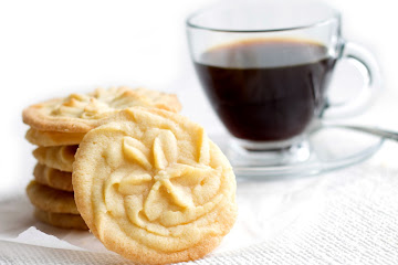 Vanilla Shortbread Cookies