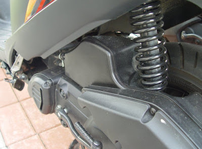 [Motor]都會專屬、輕巧靈動！SUZUKI AZ 125試駕心得！ - 阿祥的網路筆記本