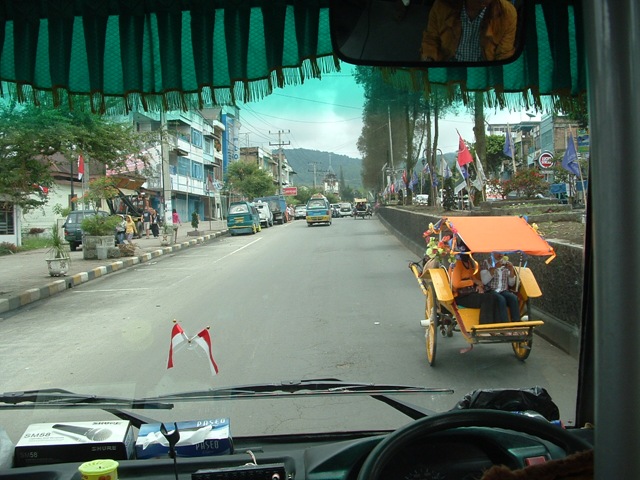 [ArriveatBerastagi2.jpg]