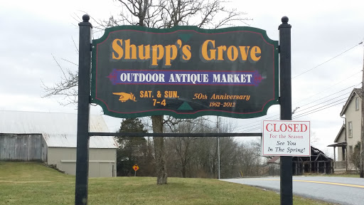Shupp's Grove Outdoor Market