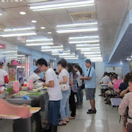 五燈獎豬腳魯肉飯