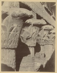 Kapitelen van de tempel van Esna