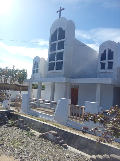 Gereja Kec Mananggu