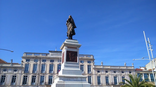 Macon, Statue de Lamartine 