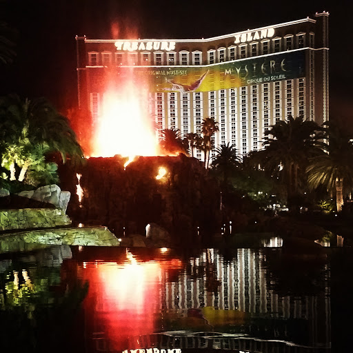 Volcano Fountain at The Mirage