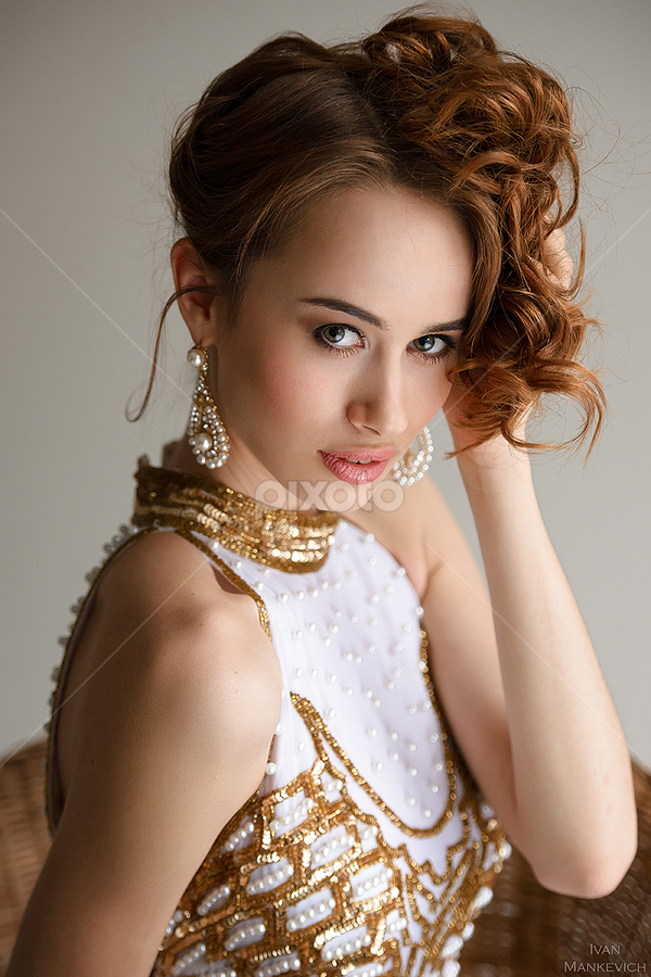 Beatrix by Ivan Mankevich - People Portraits of Women