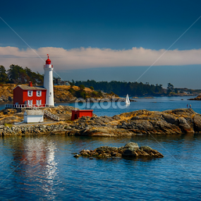 Fisgard Lighthouse by Carrie Cole - Novices Only Landscapes