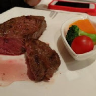 TASTY西堤牛排